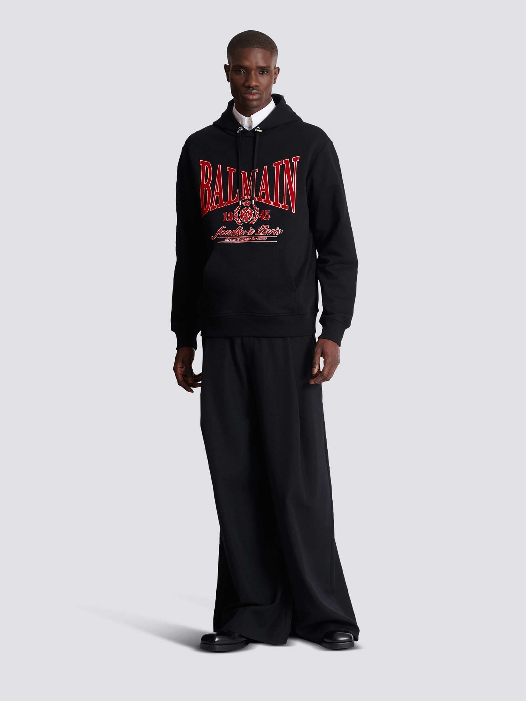 Balmain Hombre Barcelona Sudadera Capucha Logotipo color Negro sku 545-001899 01 - Foto 2