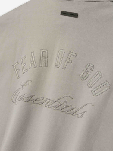 Fear of God Essentials Hombre Barcelona Sudadera Cuello Polo color Taupe sku 545-002091 01 - Foto 5