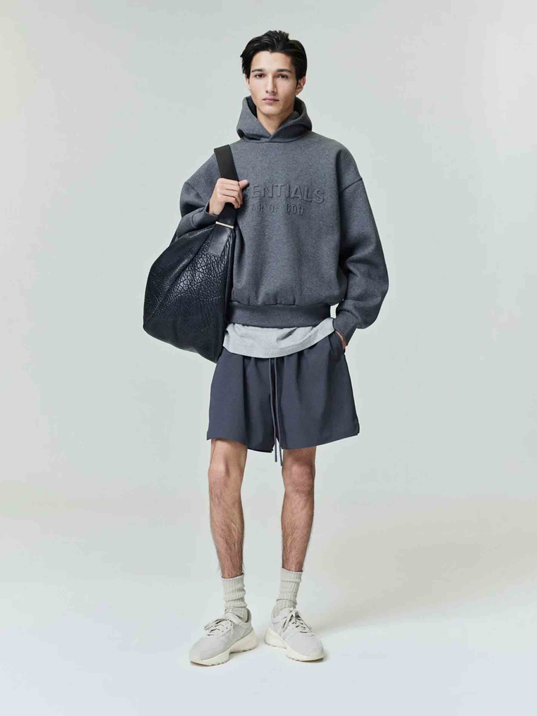 Fear of God Essentials Hombre Barcelona Sudadera Capucha Logo color Gris sku 545-002095 01 - Foto 2