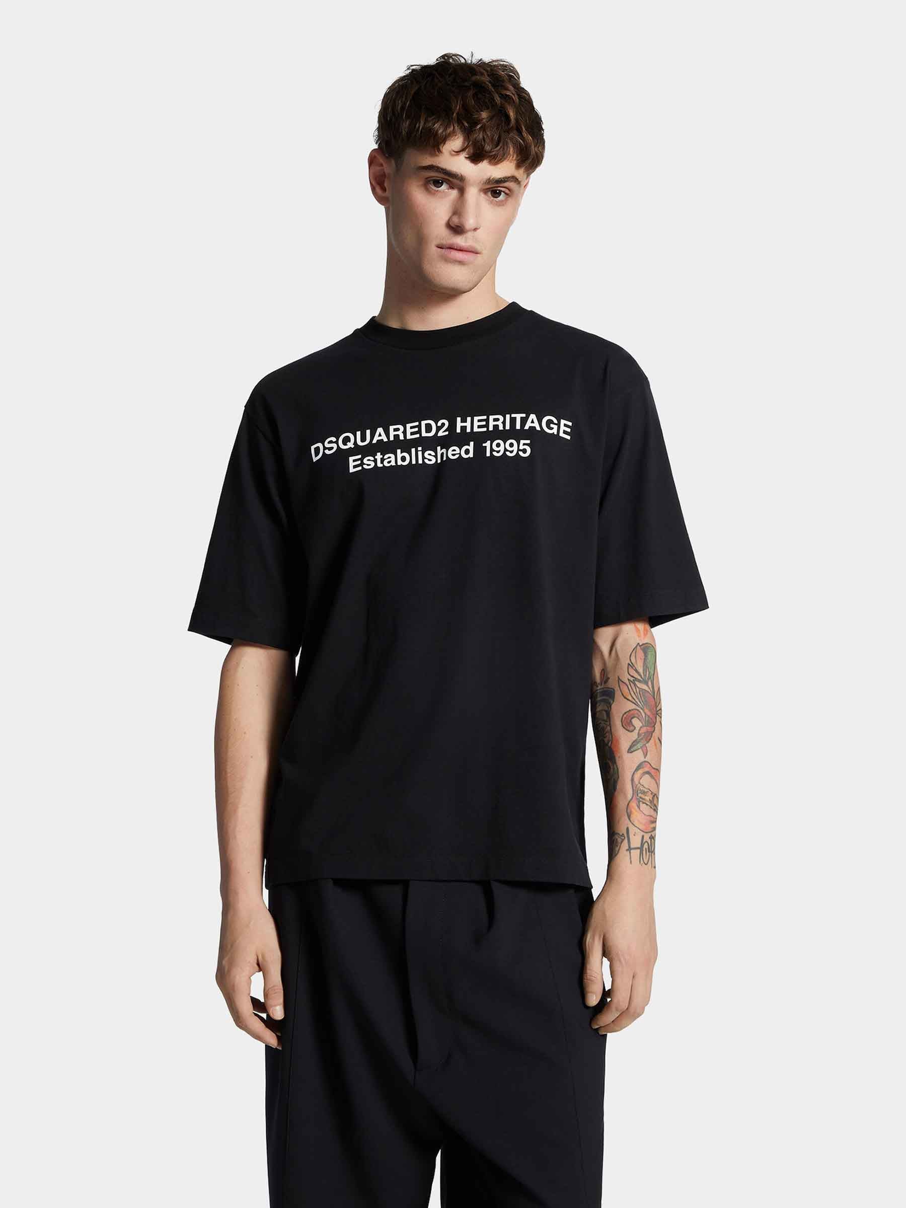 Dsquared2 Hombre Barcelona Camiseta Heritage Established 1995 color Negro sku 553-004459 01 - Foto 2