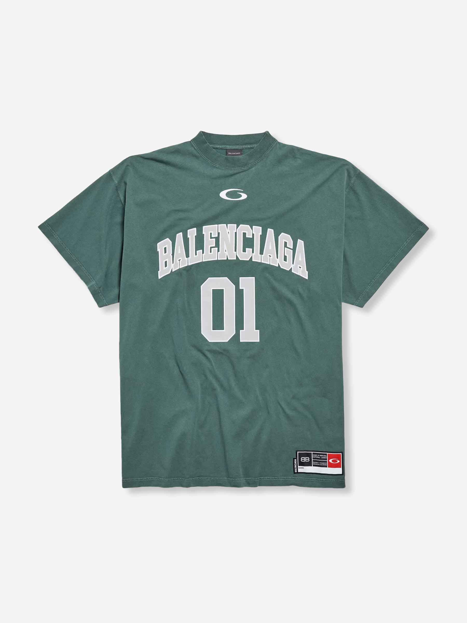 Balenciaga Hombre Barcelona Camiseta Basketball Oversized color Verde Oscuro sku 553-004538 01 - Foto 1
