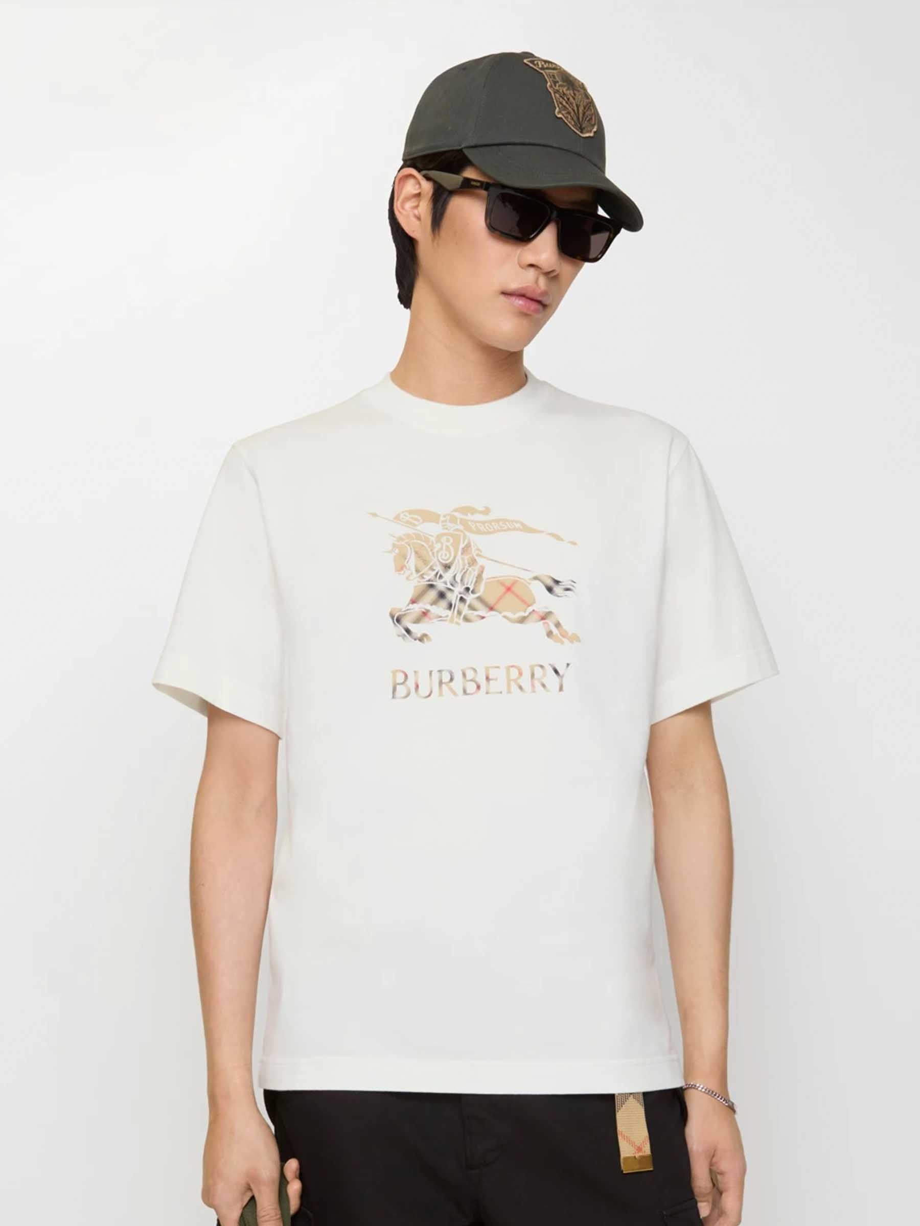 Burberry Hombre Barcelona Camiseta Cuello Redondo color Crema sku 553-004543 01 - Foto 2
