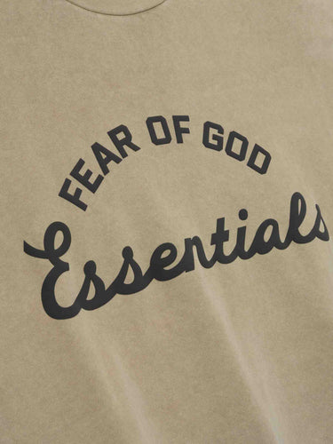 Fear of God Essentials Hombre Barcelona Camiseta Training 90s color Camel sku 553-004787 01 - Foto 4