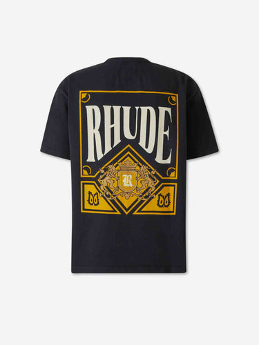 Rhude Hombre Barcelona Camiseta Card Tee color Azul Noche sku 553-004793 01 - Foto 2