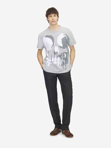 McQueen Hombre Barcelona Camiseta Aplique Calavera color Gris Claro sku 553-004865 01 - Foto 2