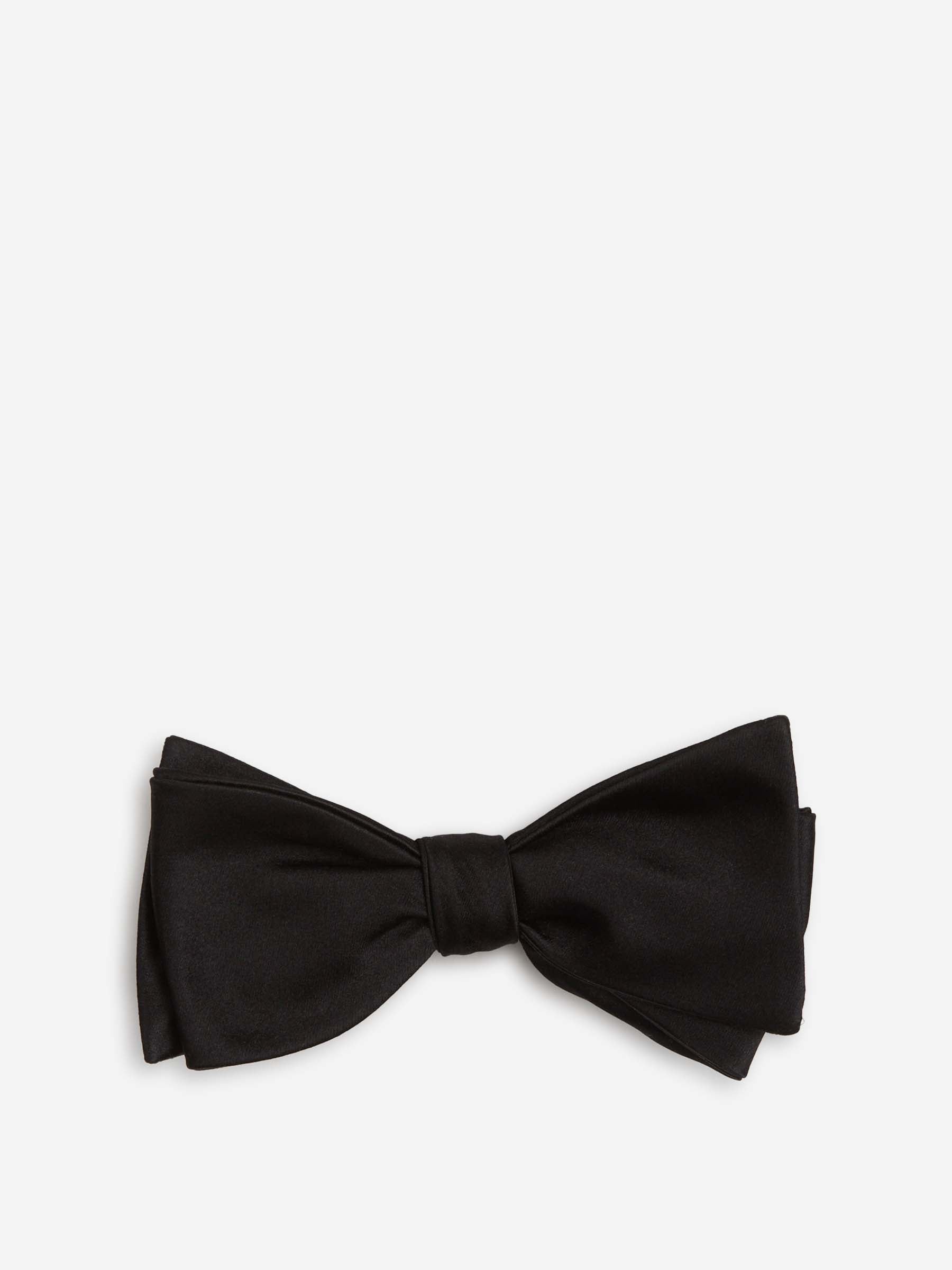 Santa Eulalia Hombre Barcelona Pajarita Seda color Negro sku 602-000289 02 - Foto 1