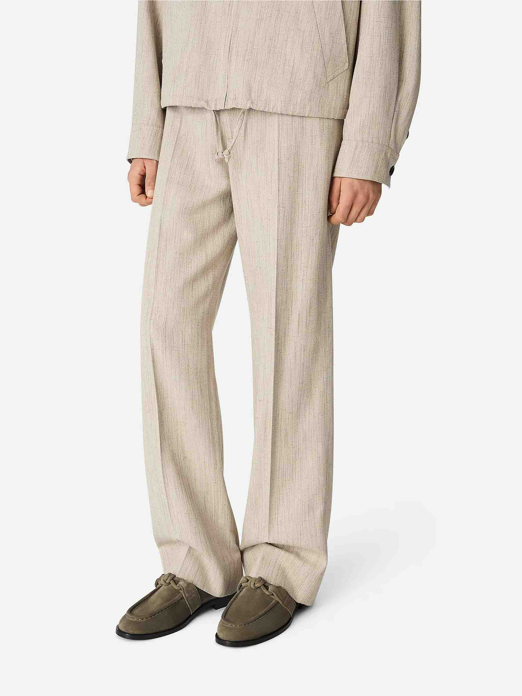 Bottega Veneta Hombre Barcelona Mocasines Astaire color Burdeos sku 611-004628 01 - Foto 2
