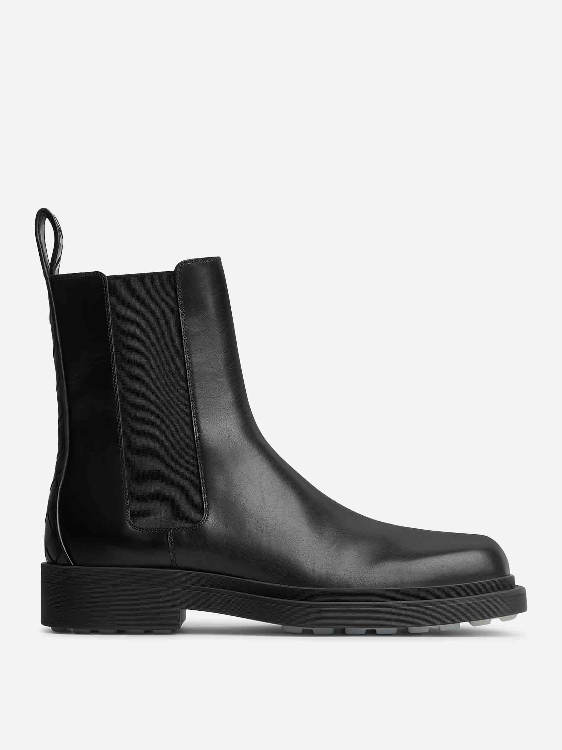Bottega Veneta Hombre Barcelona Bota Chelsea Ben color Negro sku 611-004629 01 - Foto 1