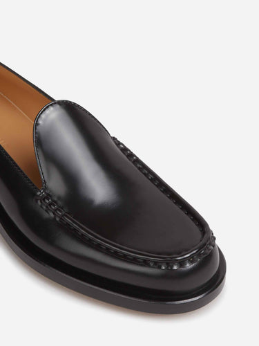 Jacquemus Hombre Barcelona Mocasines Piel Asimétricos color Negro sku 611-004727 01 - Foto 5