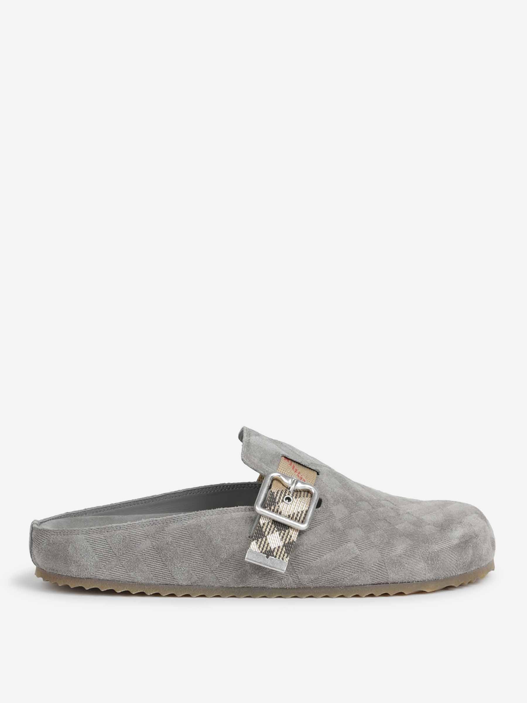Burberry Hombre Barcelona Zuecos Urchin color Gris sku 613-000473 01 - Foto 1