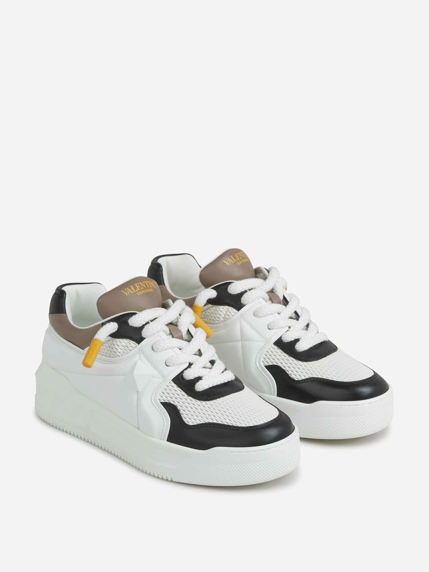 Valentino Garavani – One Stud XL-Sneaker Hombre 616-003002 01