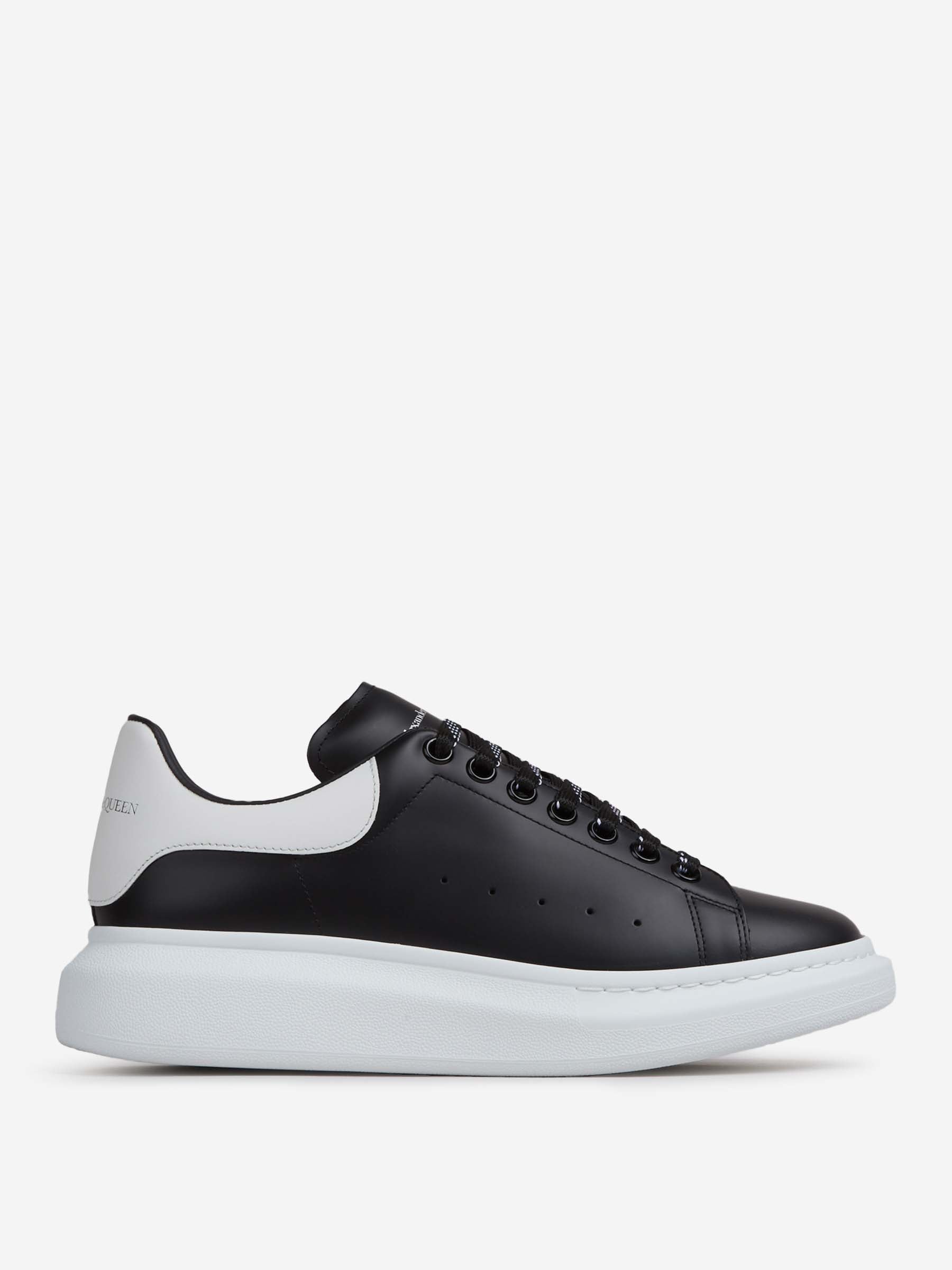 McQueen Hombre Barcelona Sneakers Oversized color Negro sku 616-003135 01 - Foto 1