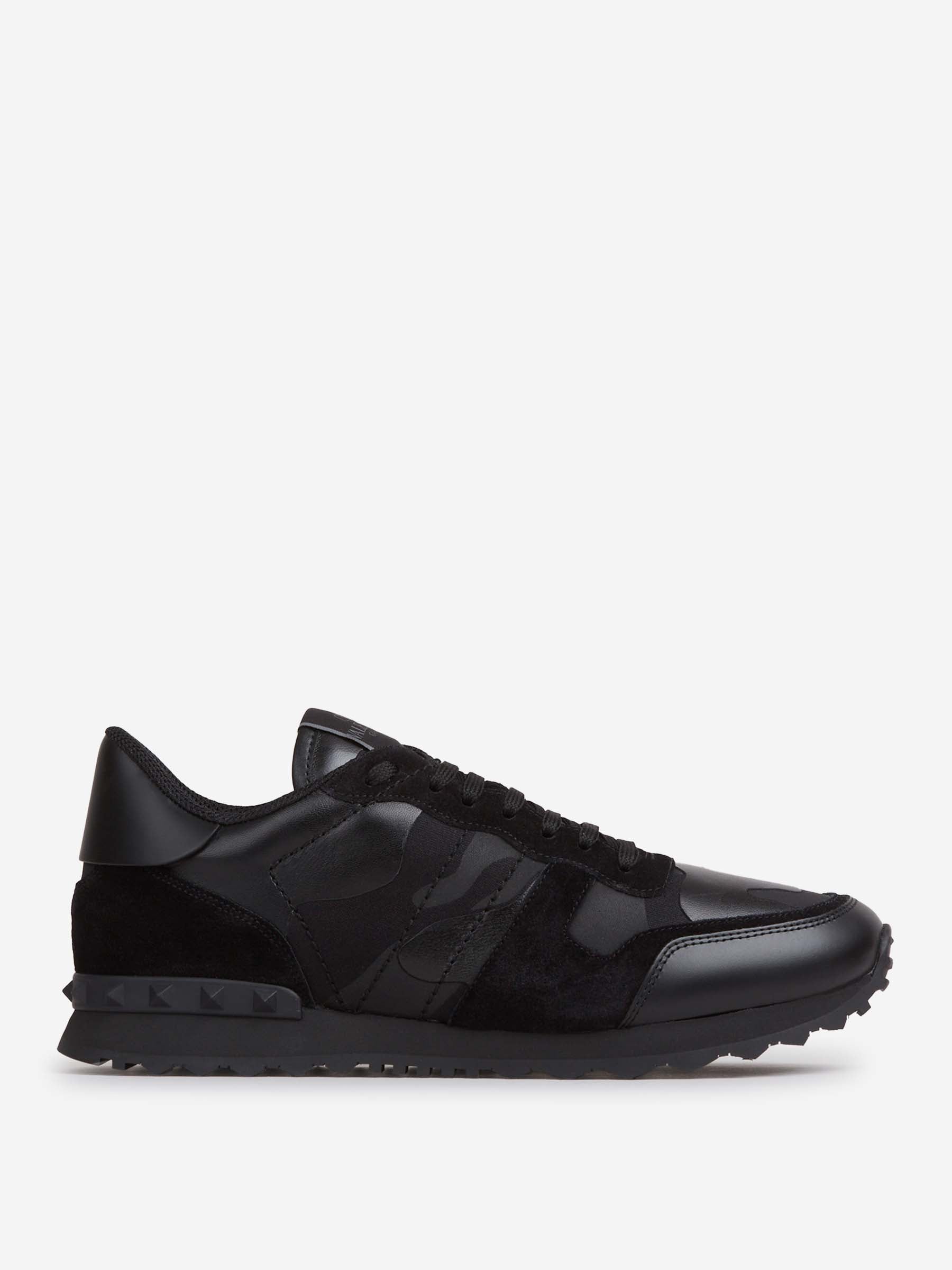 Valentino Garavani Hombre Barcelona Sneakers Rockrunner color Negro sku 616-003145 01 - Foto 1