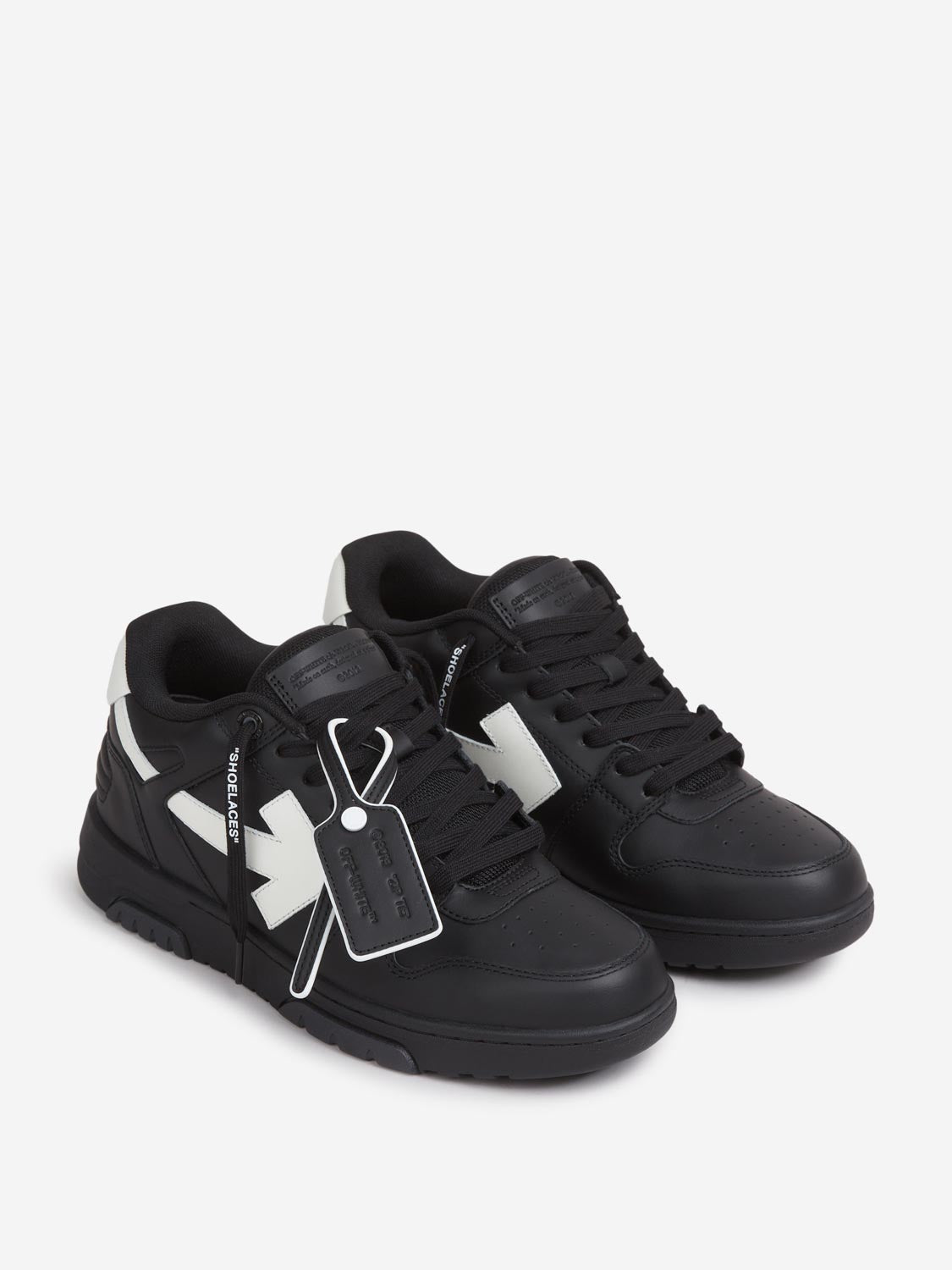 Off-White Hombre Barcelona Sneakers Bajas color Negro sku 616-003189 01 - Foto 2