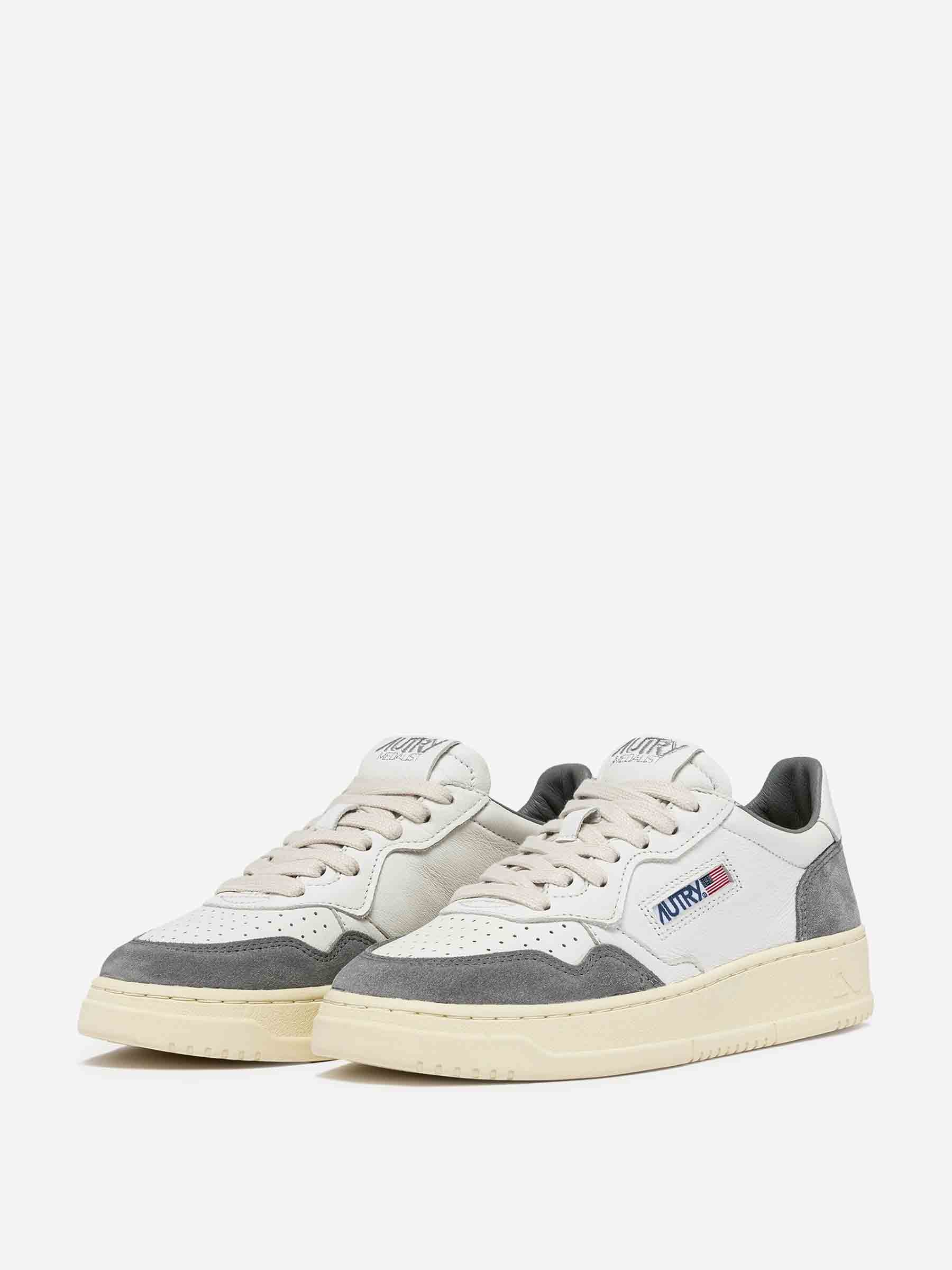 Autry Hombre Barcelona Sneakers Medalist Low color Blanco sku 616-003215 01 - Foto 2