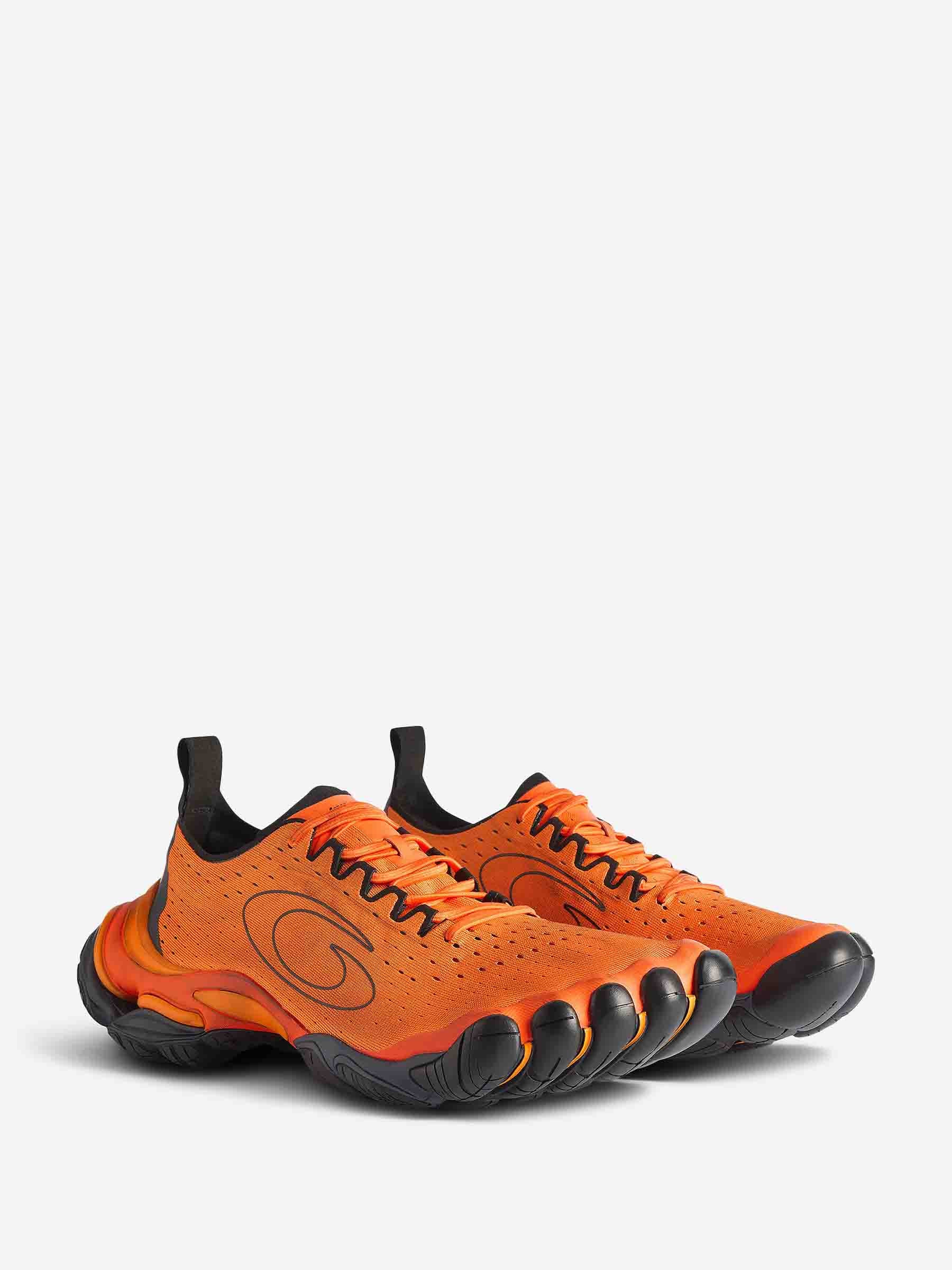Balenciaga Hombre Barcelona Sneakers Anatomic Runner color Naranja sku 616-003258 01 - Foto 2