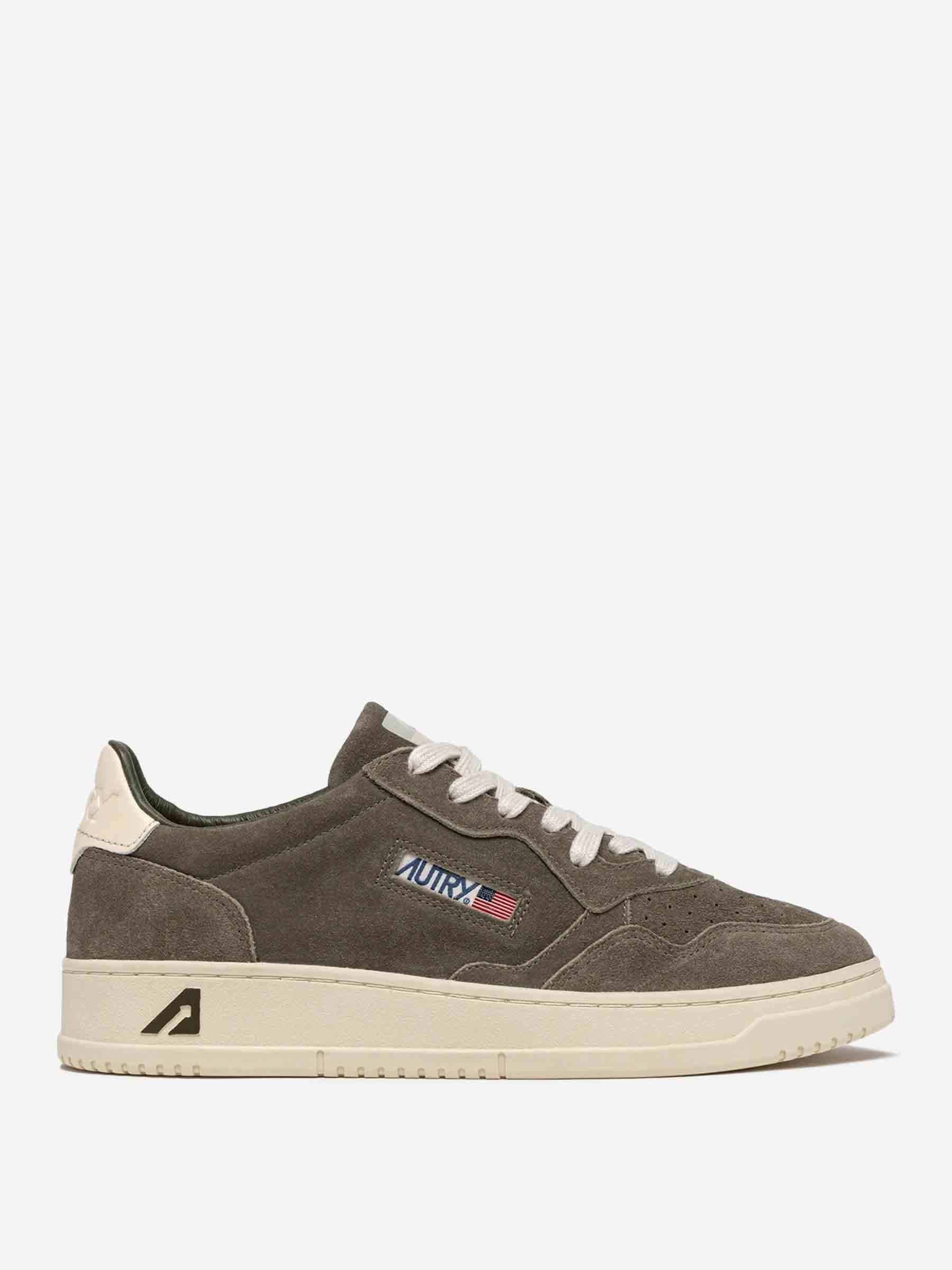 Autry Hombre Barcelona Sneakers Medalist Low color Verde Militar sku 616-003456 02 - Foto 1