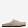Common Projects Hombre Barcelona Zuecos Clog Suede color Taupe sku 617-000142 02 - Foto 1