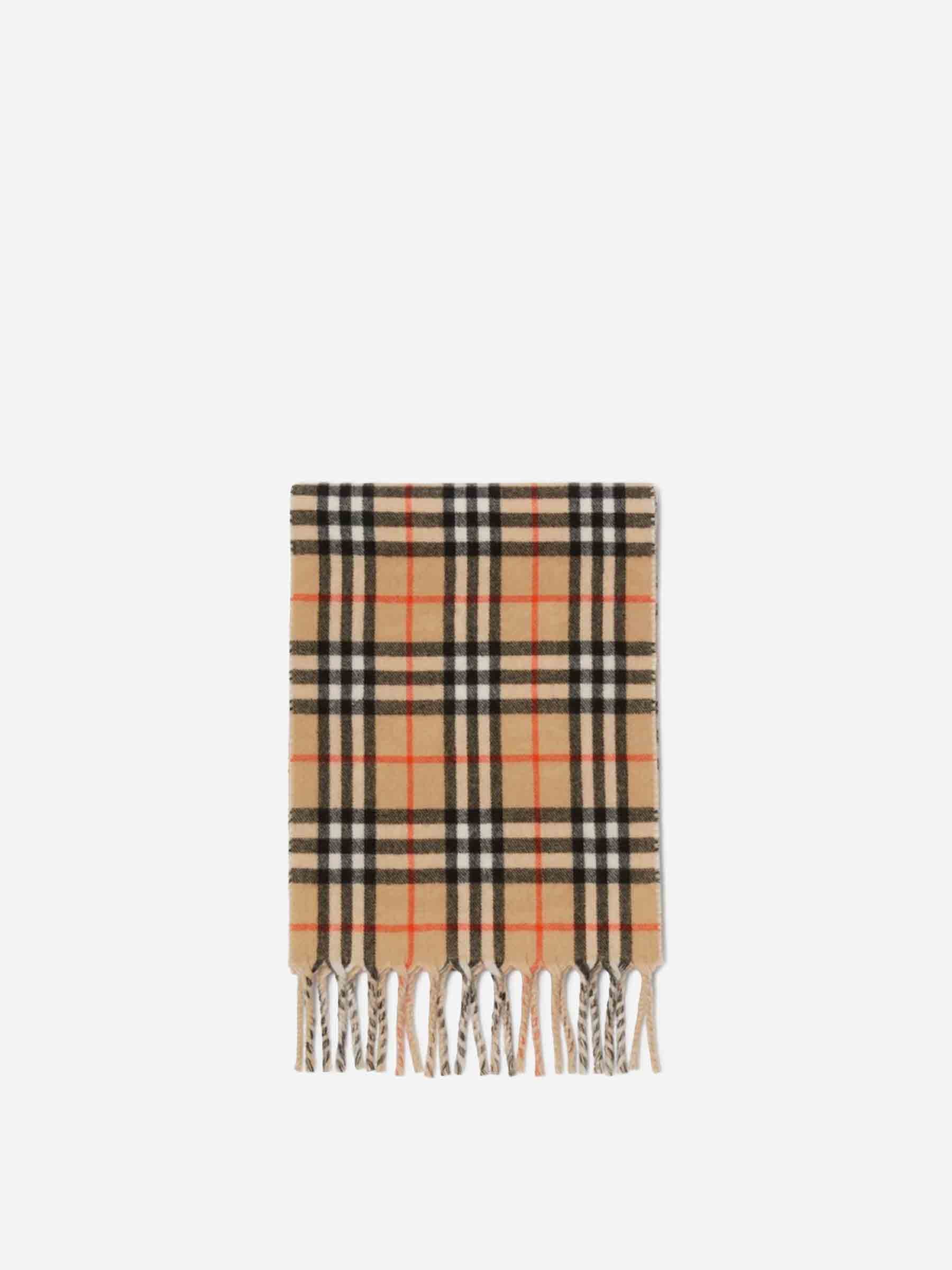 Burberry Hombre Barcelona Bufanda Reversible Logo color Multicolor sku 630-001471 01 - Foto 2