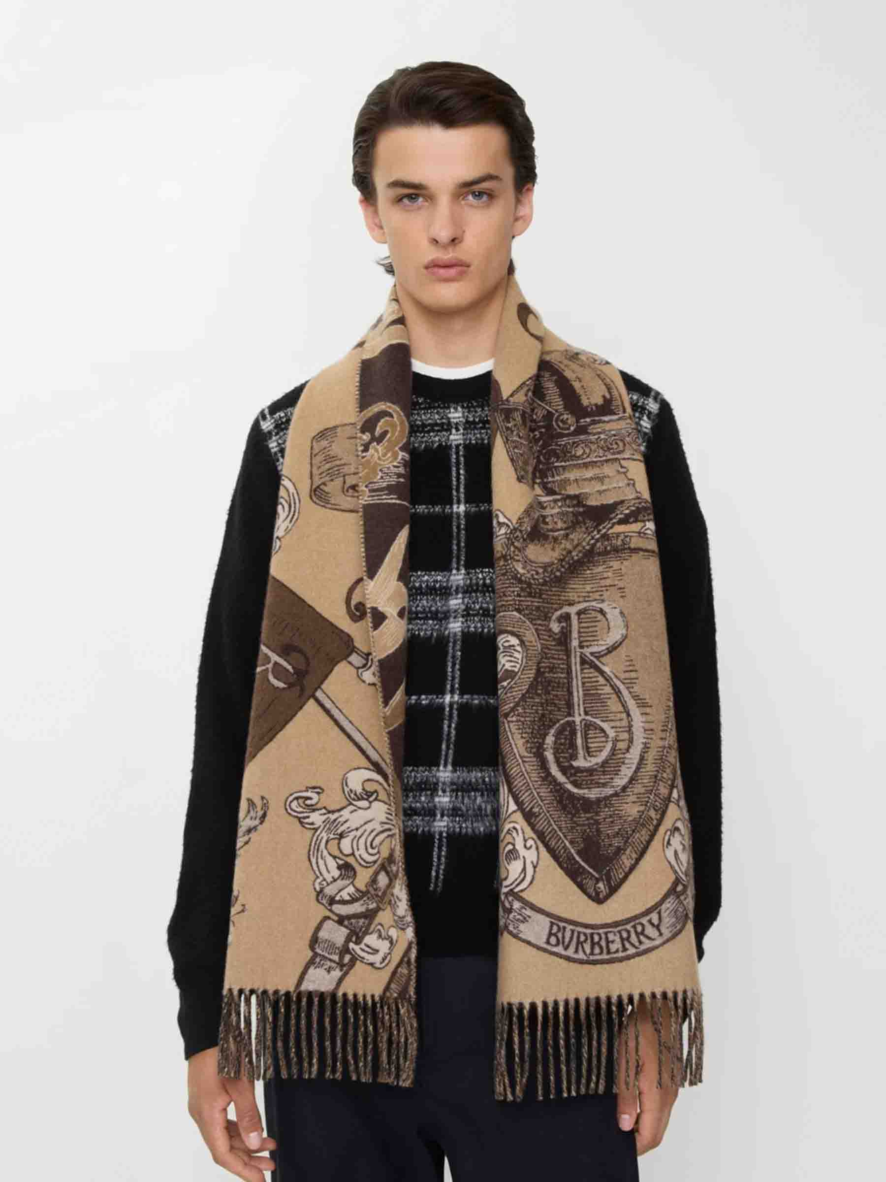 Burberry Hombre Barcelona Bufanda Cachemira Jacquard color Camel sku 630-001485 01 - Foto 2