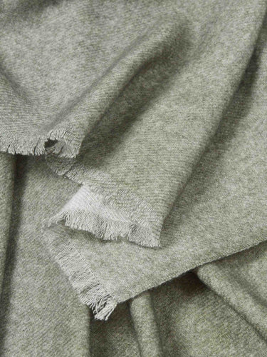 Santa Eulalia Hombre Barcelona Bufanda Lisa Cashmere color Verde sku 630-001505 04 - Foto 3