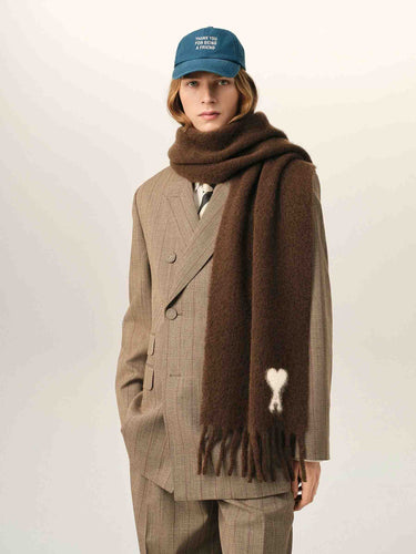 Ami Paris Hombre Barcelona Bufanda Logo color Marrón Oscuro sku 630-001538 02 - Foto 3