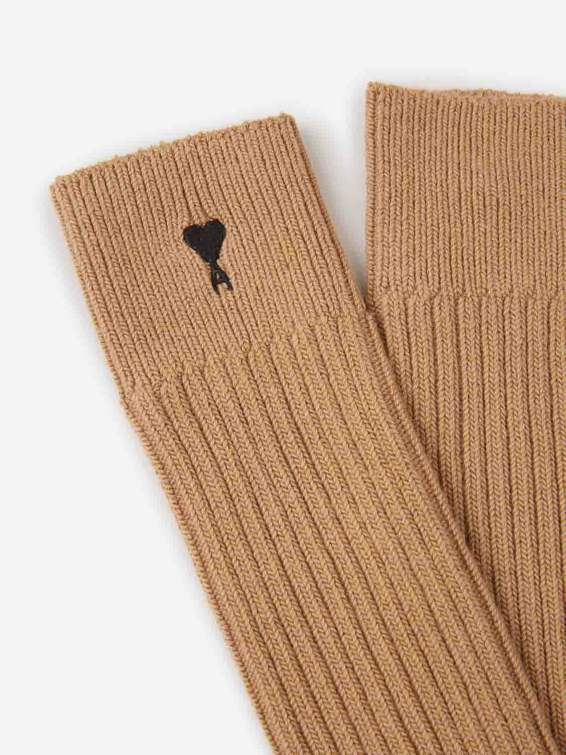 Ami Paris Hombre Barcelona Calcetines color Camel sku 642-000554 01 - Foto 2