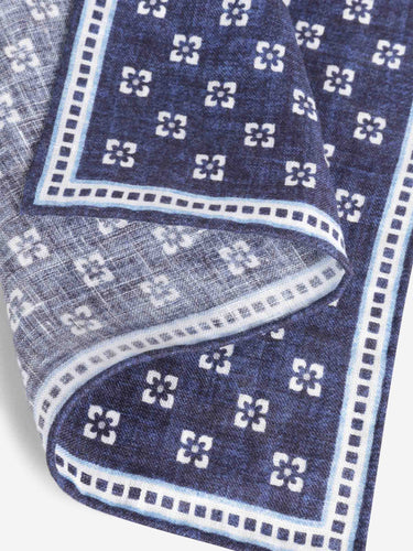 Santa Eulalia Hombre Barcelona Pañuelo Floral Lino color Azul Marino sku 654-000328 02 - Foto 3