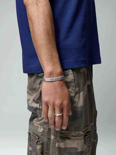 Twojeys Hombre Barcelona Pulsera Organic Bangle L color Plateado sku 682-001048 01 - Foto 2