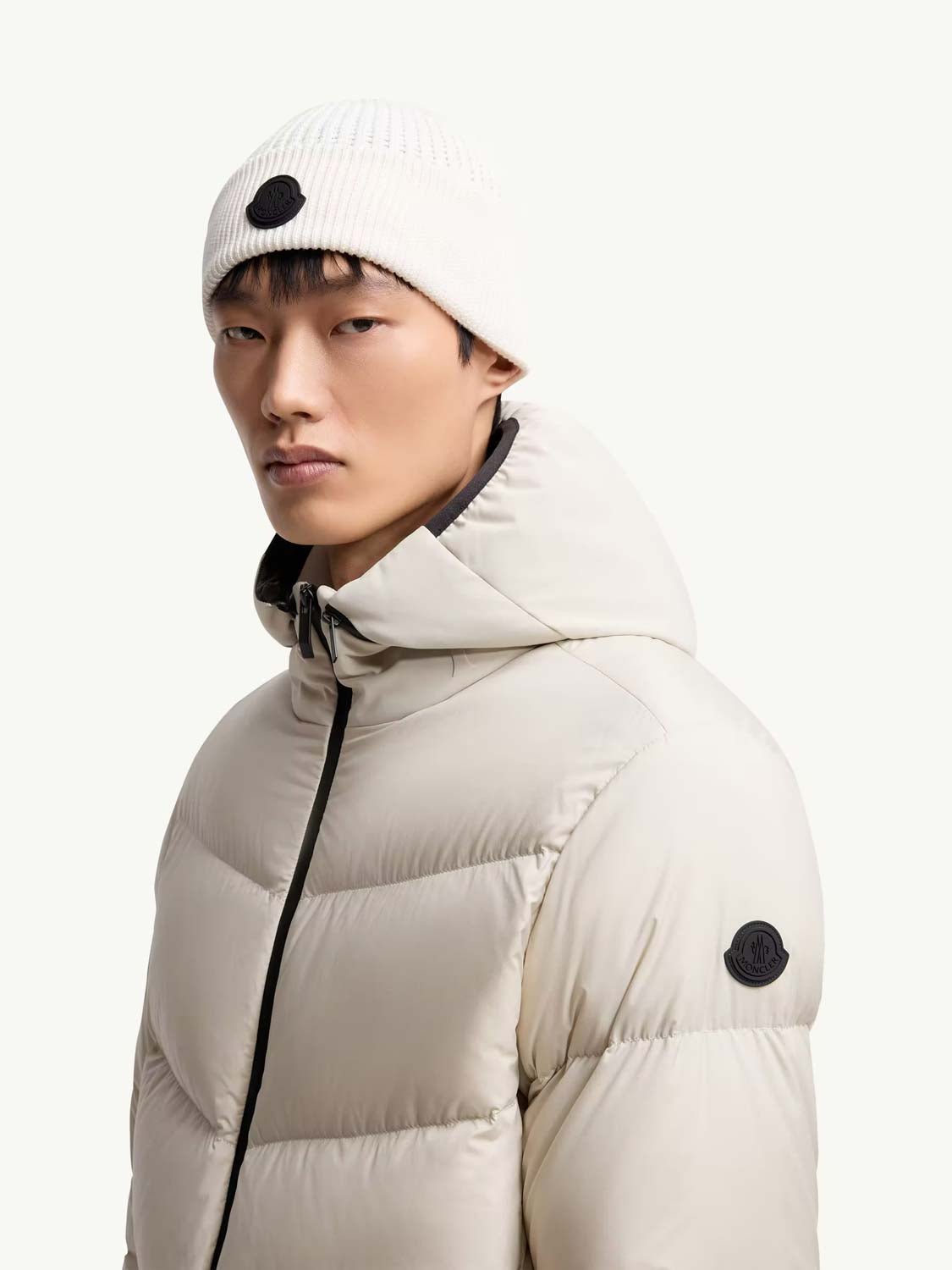 Moncler Hombre Barcelona Gorro de algodón con logotipo color Blanco sku 689-000015 01 - Foto 2