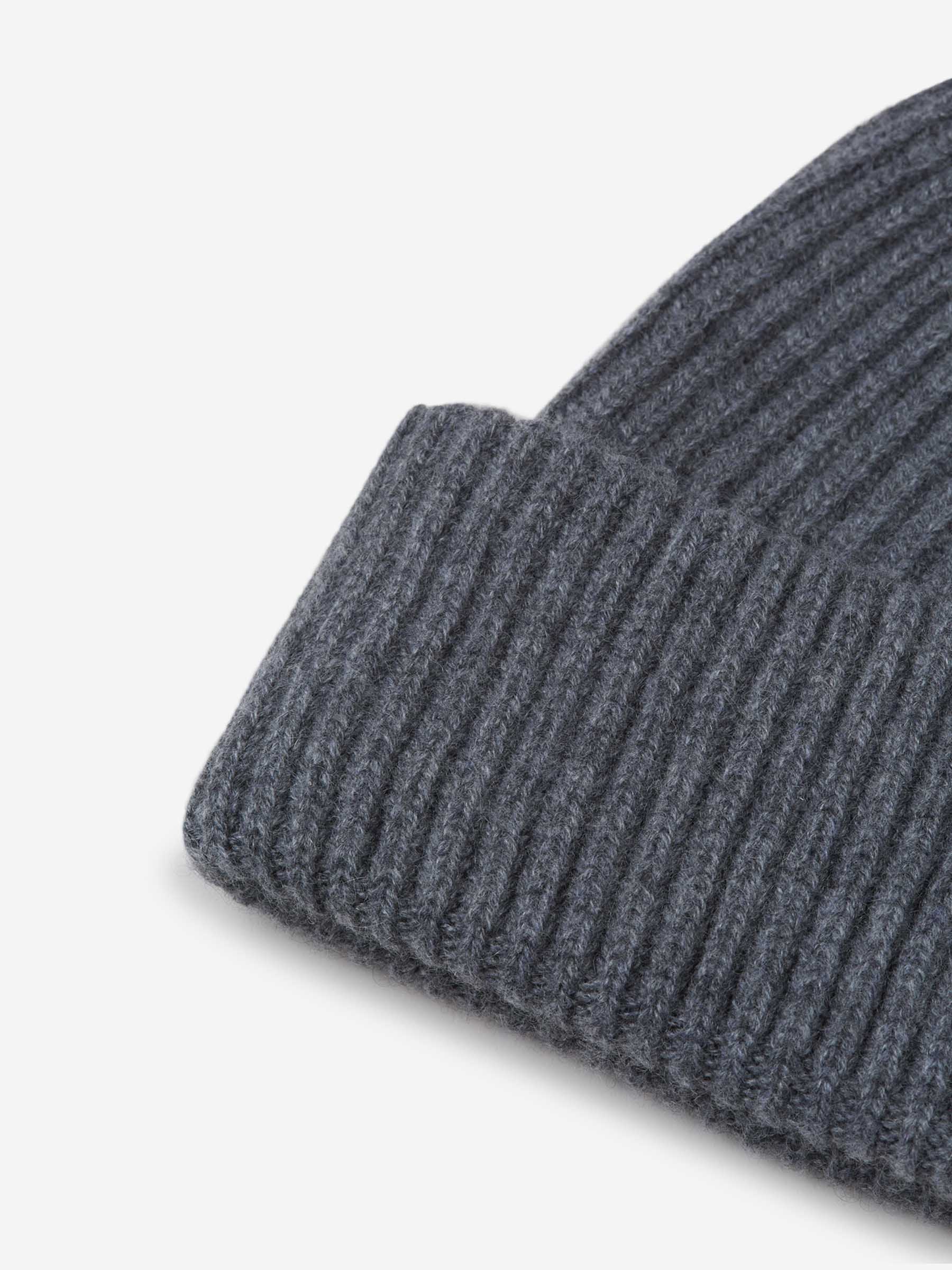 Fedeli Hombre Barcelona Gorro Punto Cashmere color Gris sku 689-000028 01 - Foto 2