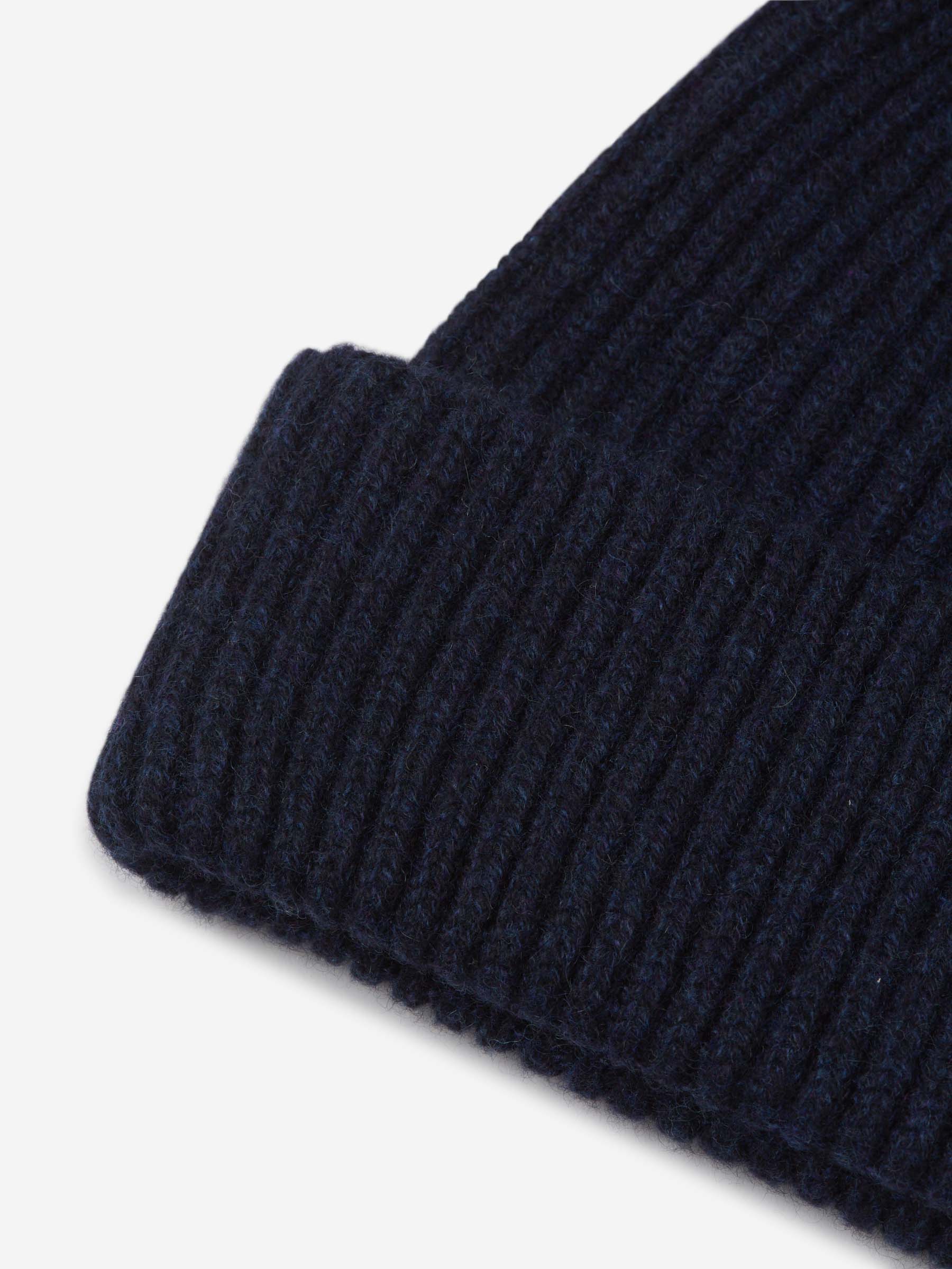Fedeli Hombre Barcelona Gorro Punto Cashmere color Azul Noche sku 689-000028 03 - Foto 2
