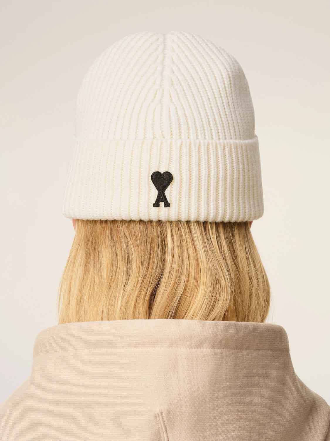 Ami Paris Hombre Barcelona Gorro Punto Lana color Blanco sku 689-000034 01 - Foto 2
