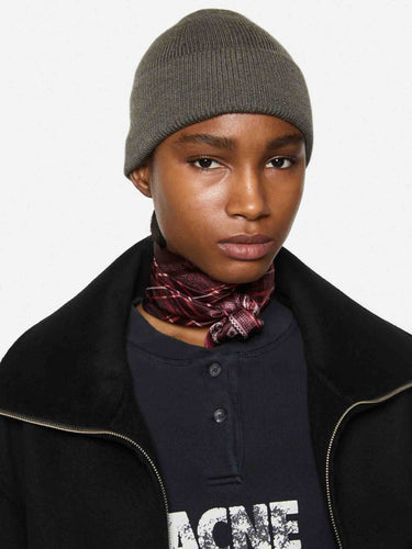Acne Studios Hombre Barcelona Gorro Lana Canalé color Verde Militar sku 689-000045 02 - Foto 2