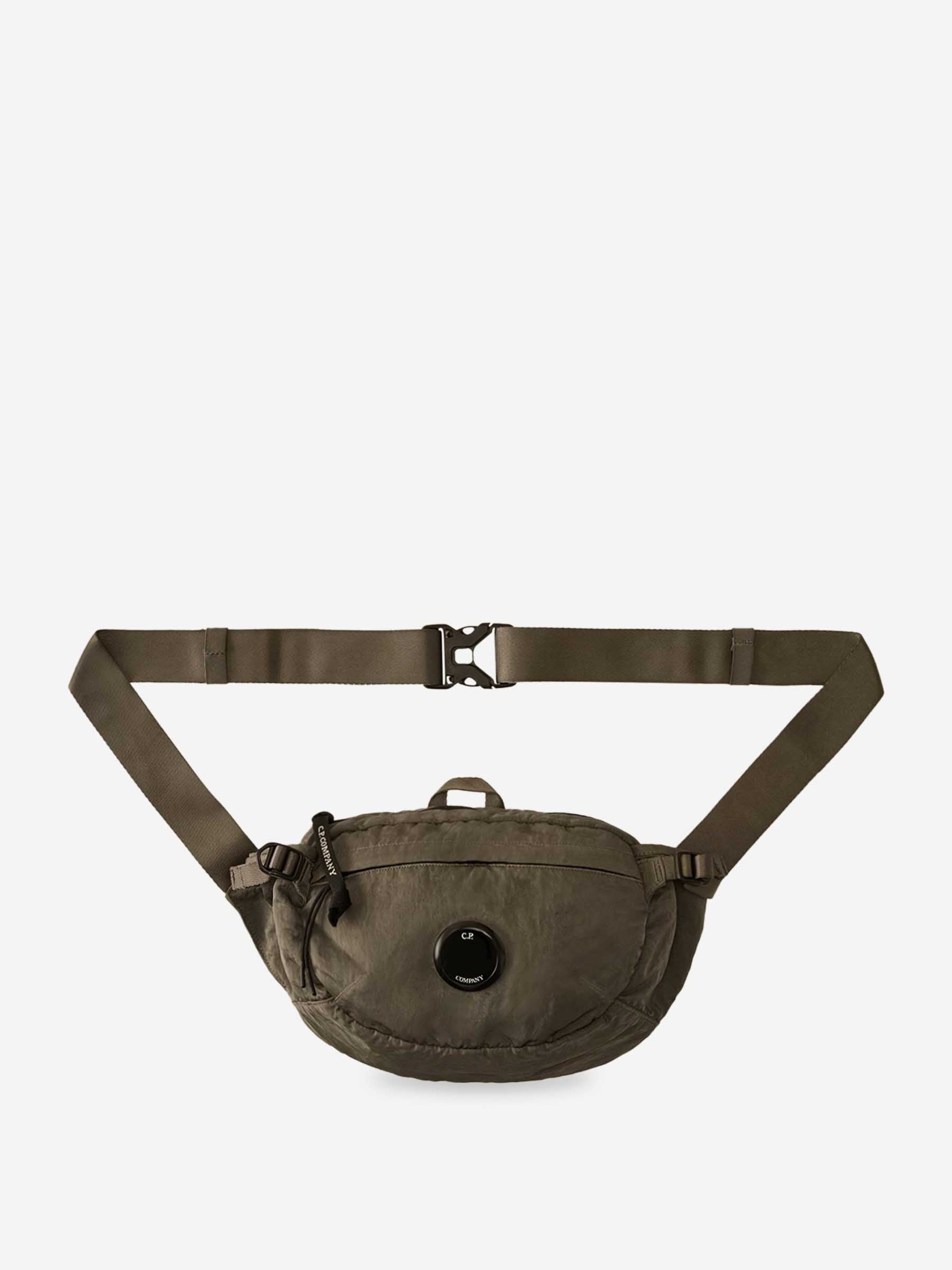 C.P. Company Hombre Barcelona Riñonera Logo Nylon color Gris Oscuro sku 690-000124 01 - Foto 1