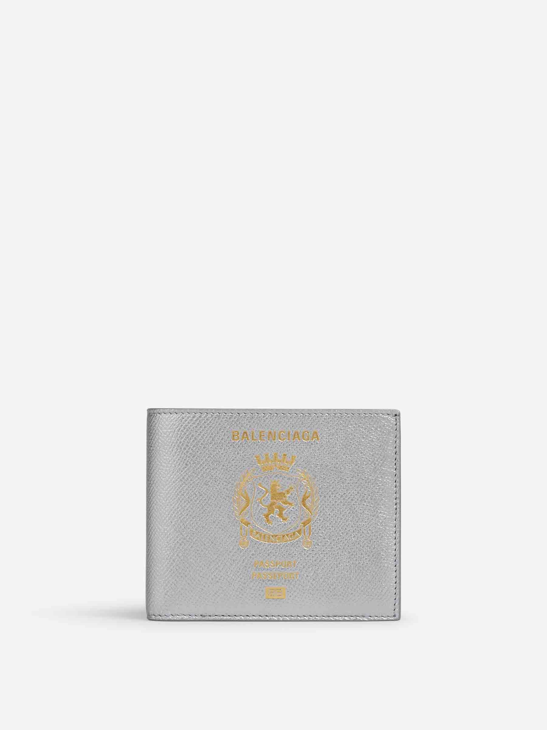 Balenciaga Hombre Barcelona Tarjetero Piel Plegable color Plateado sku 691-001568 01 - Foto 1