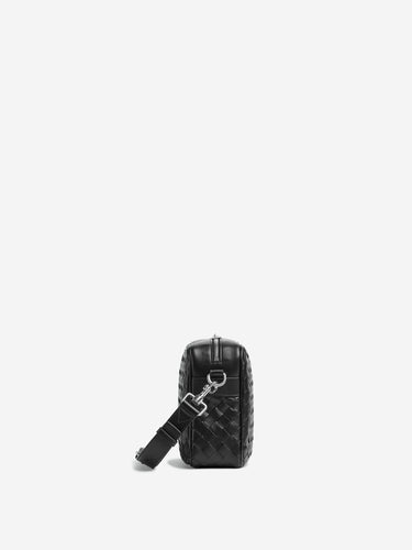 Bottega Veneta Hombre Barcelona Bolso Intrecciato Camera Bag color Negro sku 692-002065 01 - Foto 3