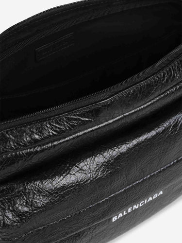 Balenciaga Hombre Barcelona Bandolera Exp Camera color Negro sku 692-002098 01 - Foto 3