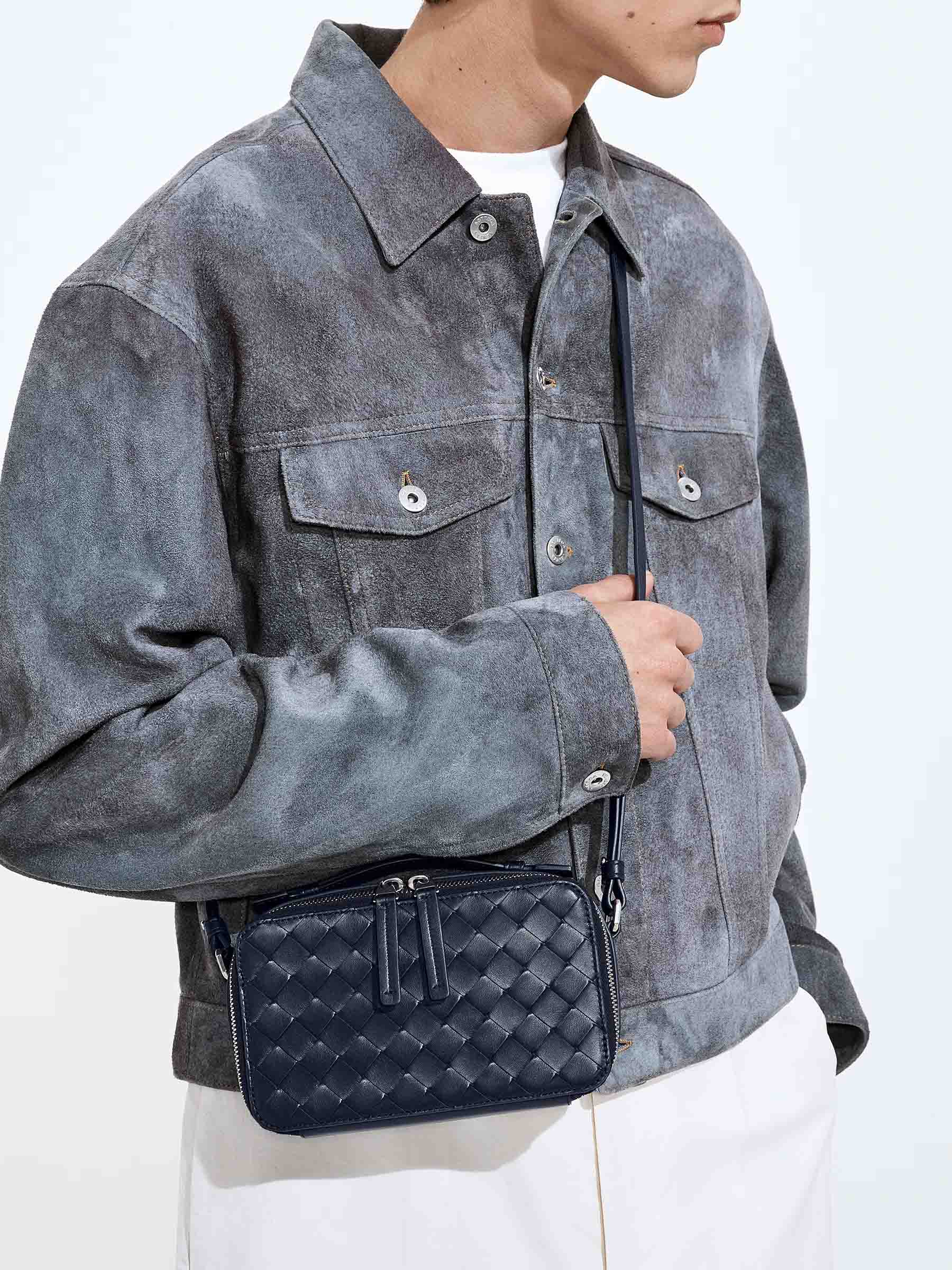 Bottega Veneta Hombre Barcelona Bolso Bandolera Getaway Phone Pouch color Negro sku 692-002109 01 - Foto 2