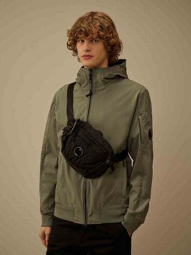C.P. Company Hombre Barcelona Riñonera Nylon B color Negro sku 692-002113 01 - Foto 2
