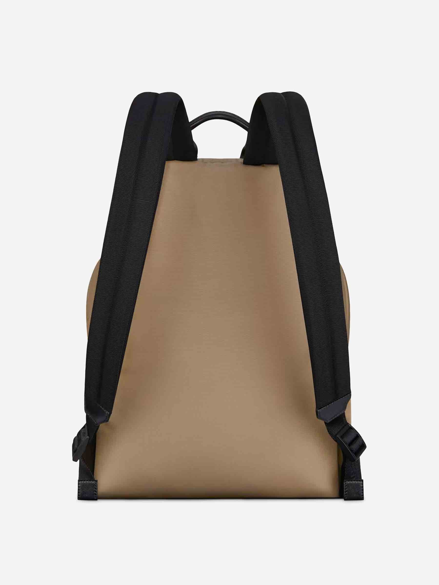 Givenchy Hombre Barcelona Mochila Essential U color Camel sku 693-000081 01 - Foto 2