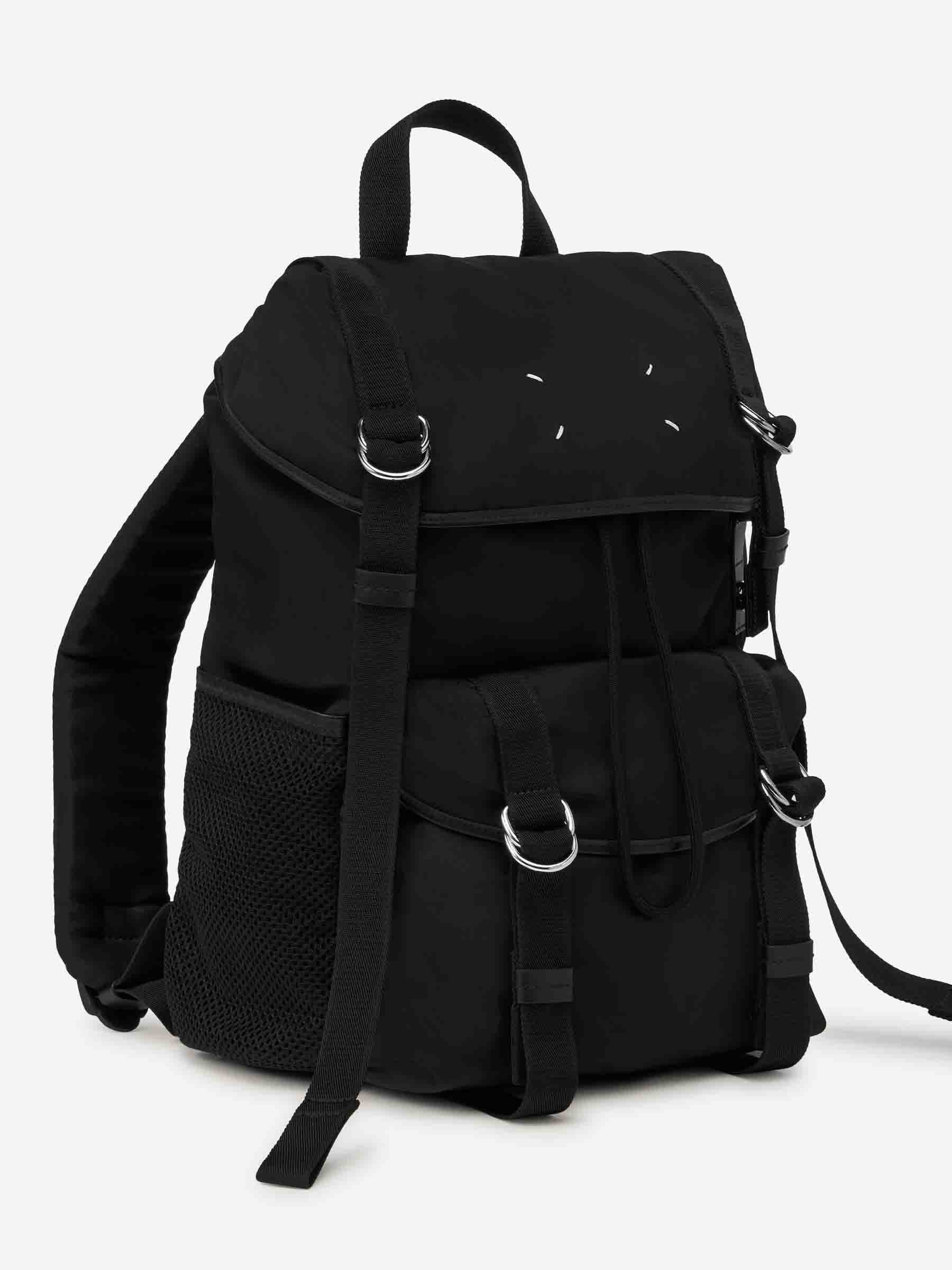 Maison Margiela Hombre Barcelona Mochila Medium High Tech color Negro sku 693-000083 01 - Foto 2