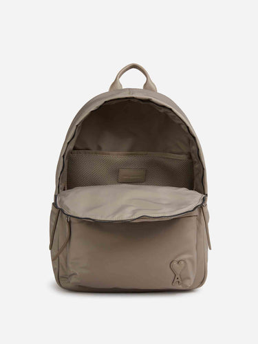 Ami Paris Hombre Barcelona Mochila Marcel Nailon color Taupe sku 693-000105 02 - Foto 4