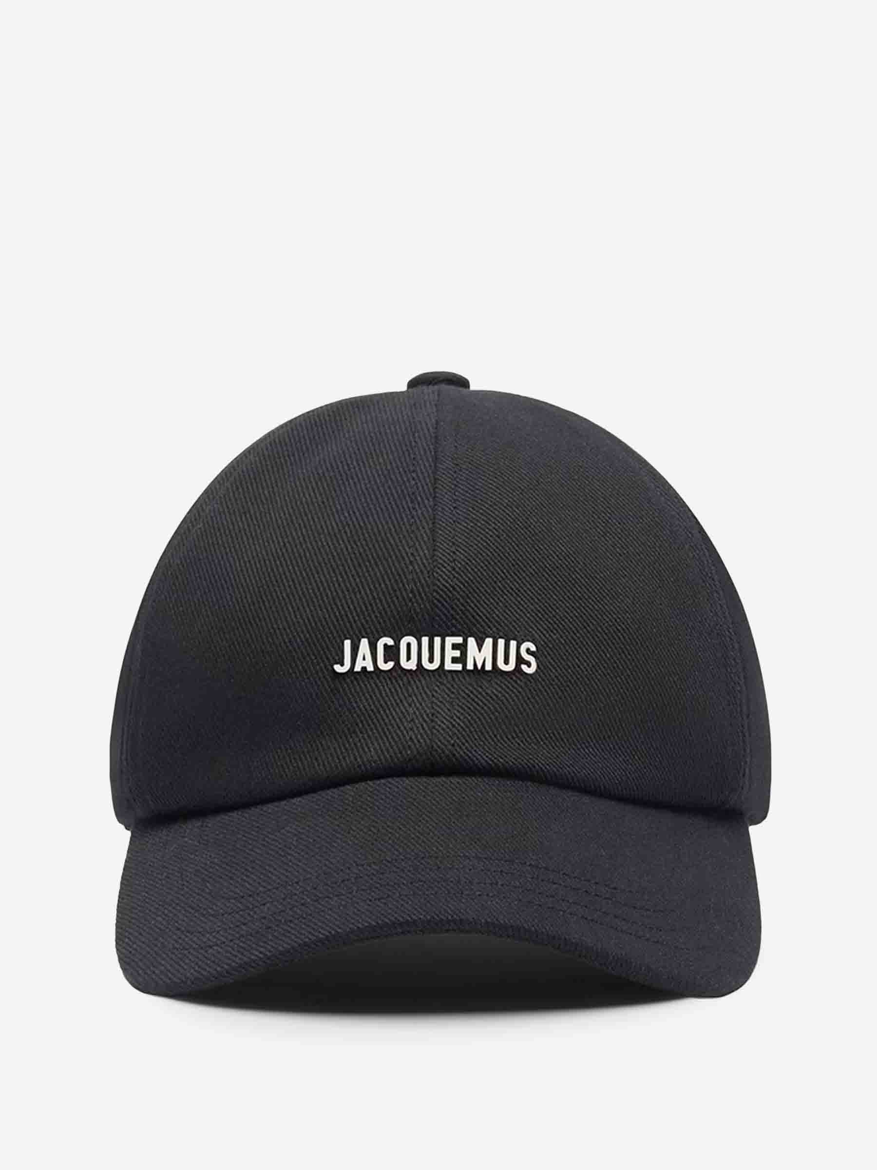 Jacquemus Hombre Barcelona Gorra Gadjo color Negro sku 695-001821 02 - Foto 1