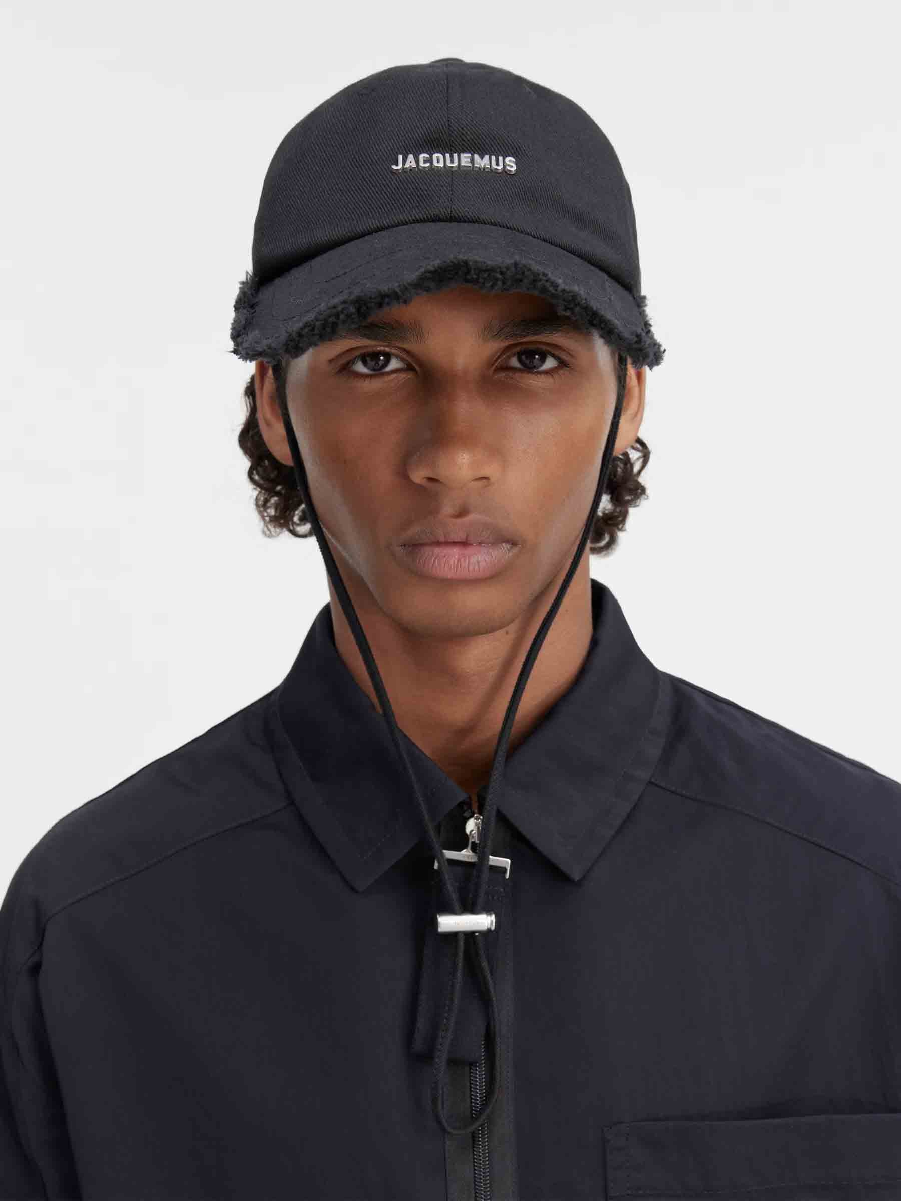Jacquemus Hombre Barcelona Gorra Artichaut color Negro sku 695-001826 02 - Foto 2