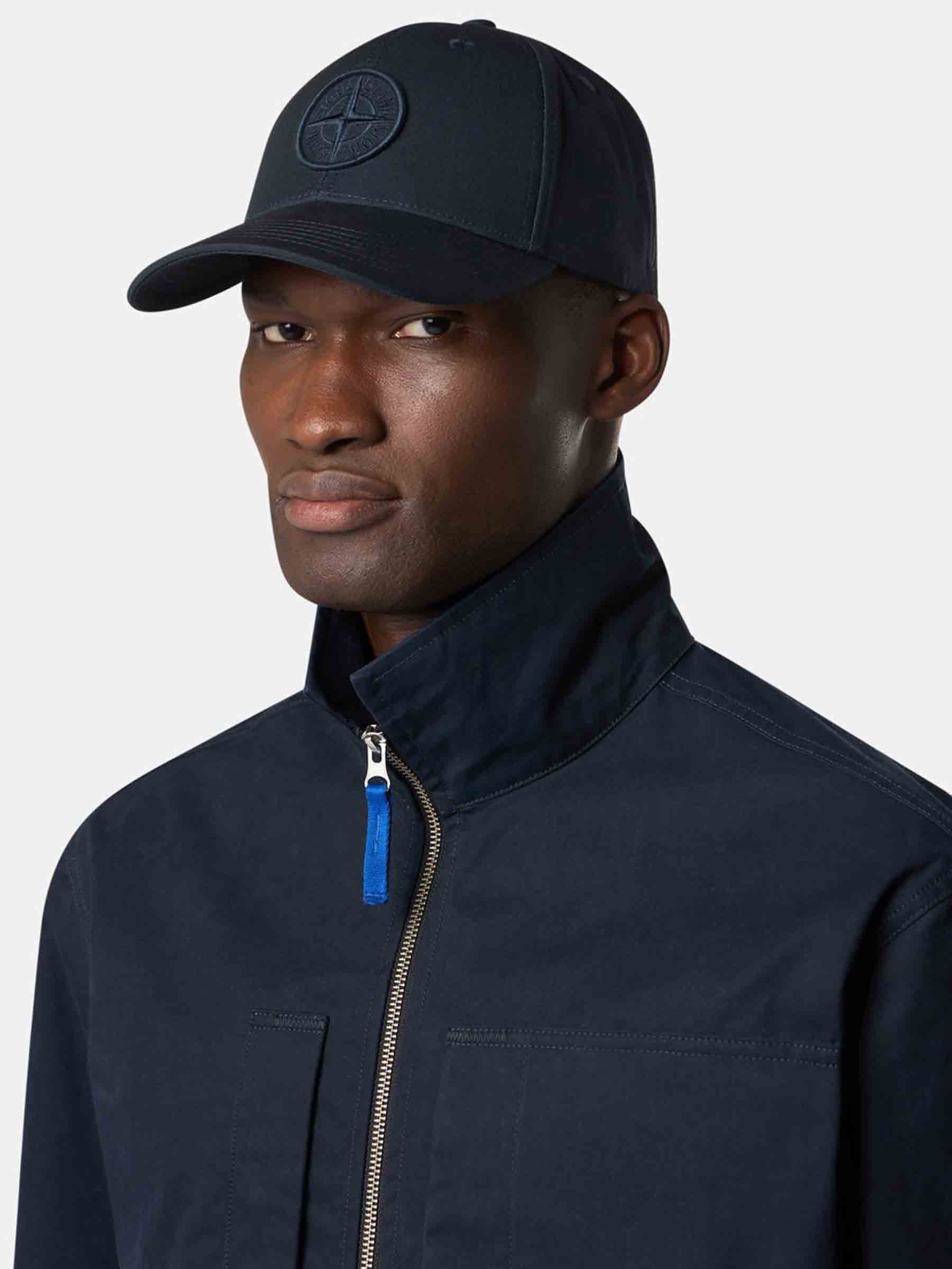 Stone Island Hombre Barcelona Gorra Cotton Reps color Negro sku 695-001844 01 - Foto 2