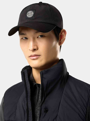Stone Island Hombre Barcelona Gorra Nylon Oxford color Negro sku 695-001926 01 - Foto 4