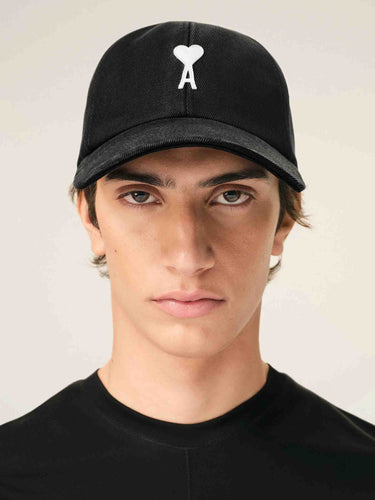 Ami Paris Hombre Barcelona Gorra Patch color Negro sku 695-001973 01 - Foto 3