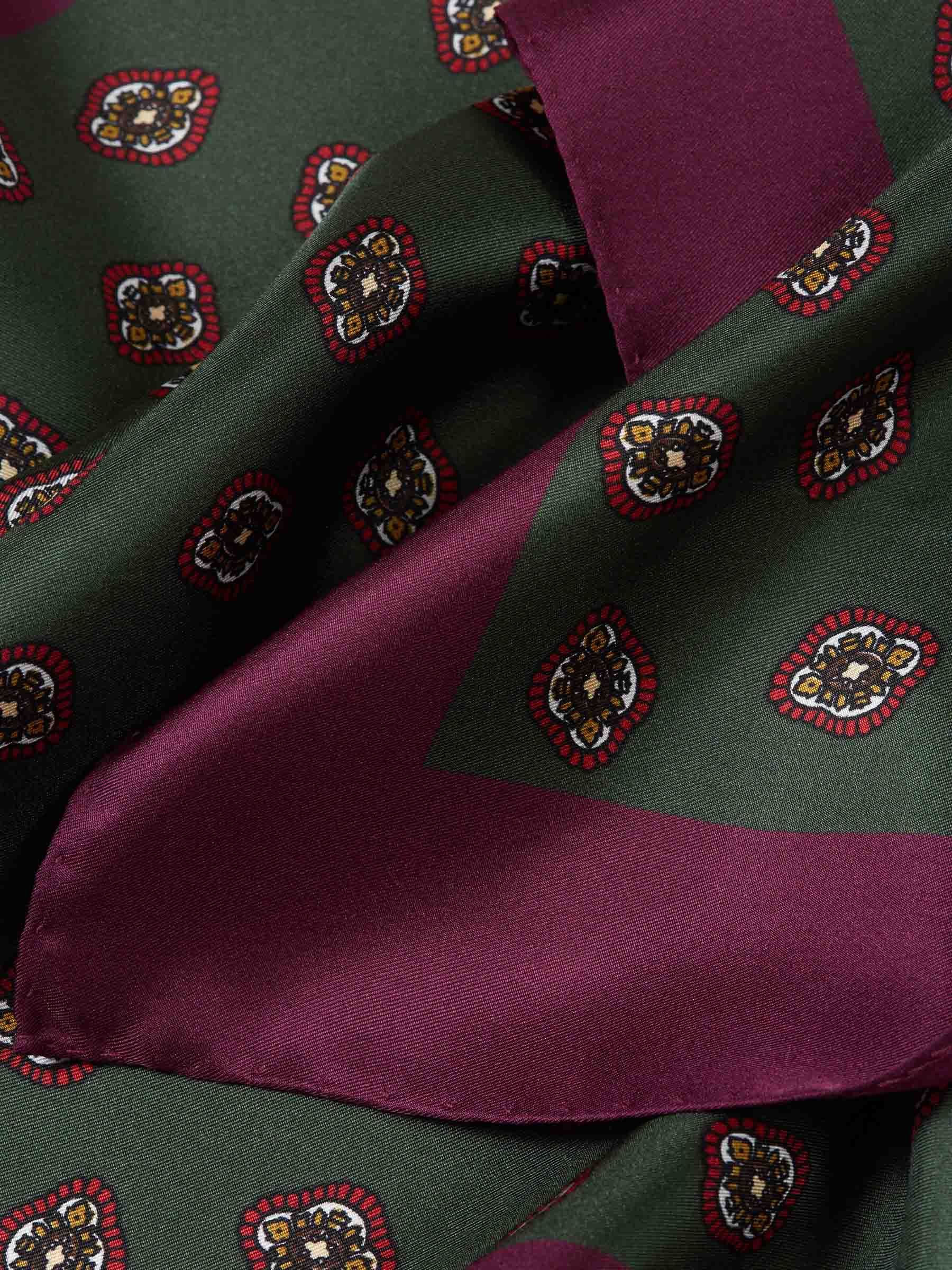 Santa Eulalia Hombre Barcelona Pañuelo Estampado color Verde sku 699-002322 01 - Foto 2