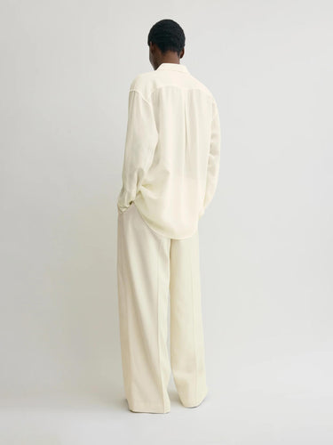 TOTEME Mujer Barcelona Camisa Clásica Crepe color Blanco sku 701-002327 01 - Foto 3